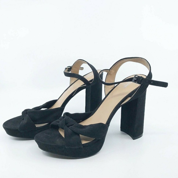 Mossimo Supply Co. Shoes - Mossimo Supply Co. black 4 1/2" block heels size 8